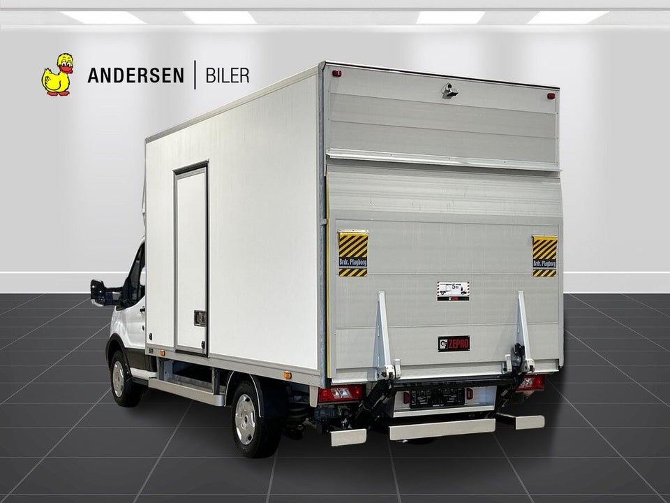 Ford E-Transit 350 L3 Chassis 89 Trend H1 RWD