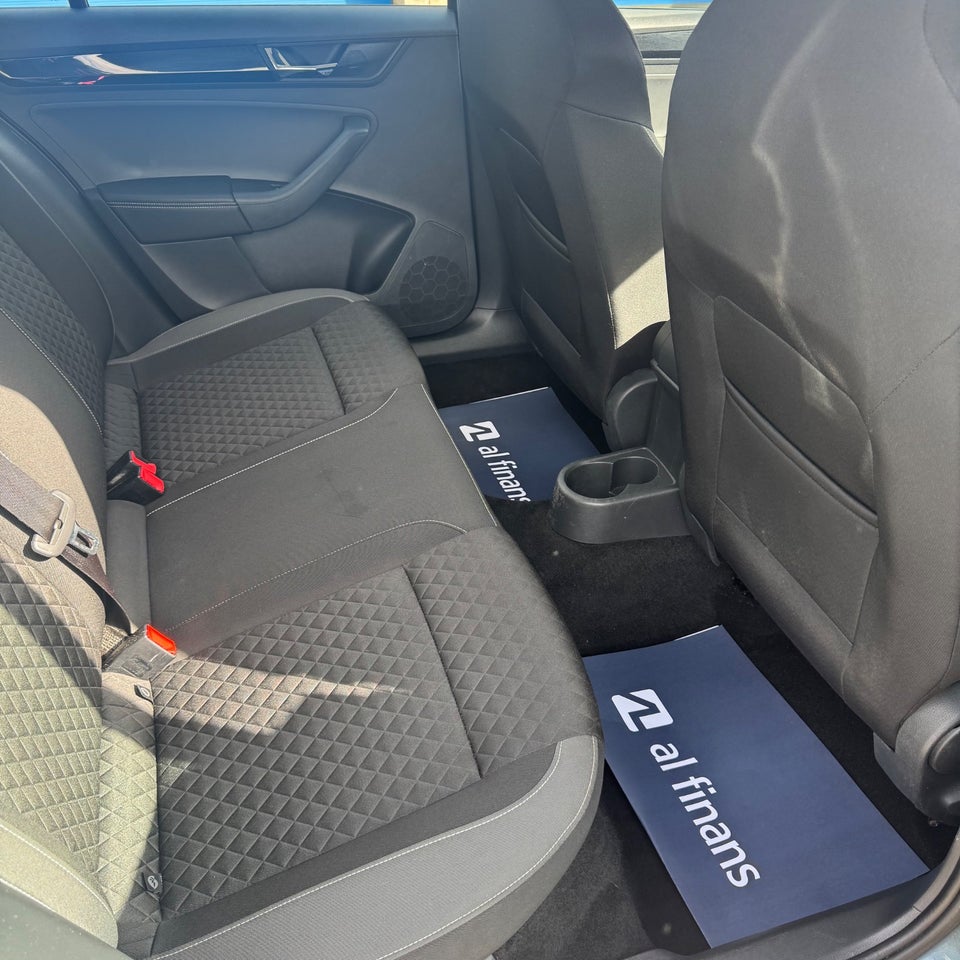 Skoda Rapid 1,0 TSi 110 ICE Spaceback DSG 5d