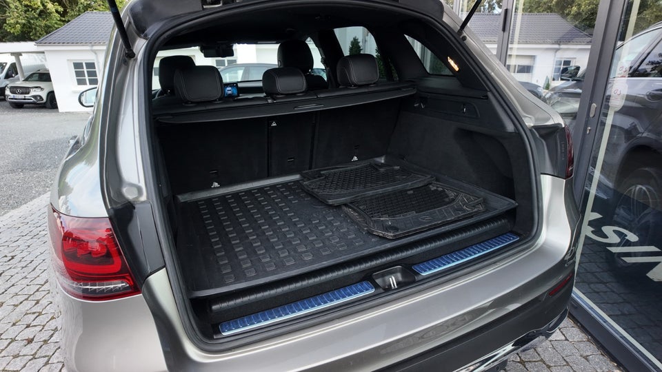 Mercedes GLC300 de 2,0 aut. 4Matic 5d