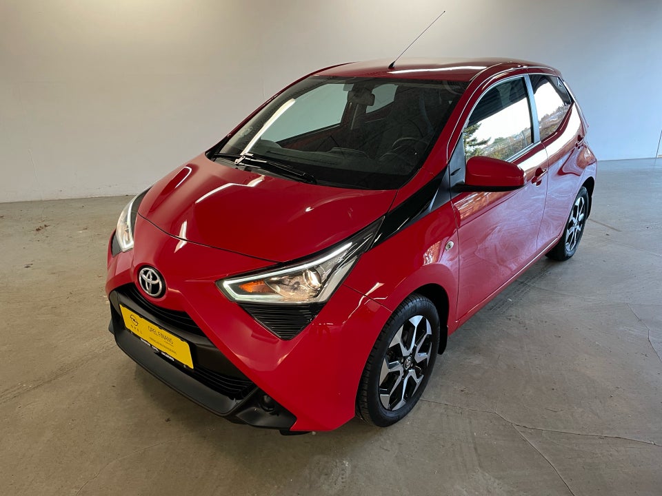 Toyota Aygo 1,0 VVT-i x-pose 5d