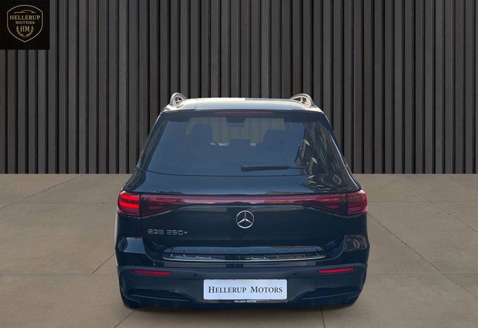 Mercedes EQB250+ AMG Line 7prs 5d