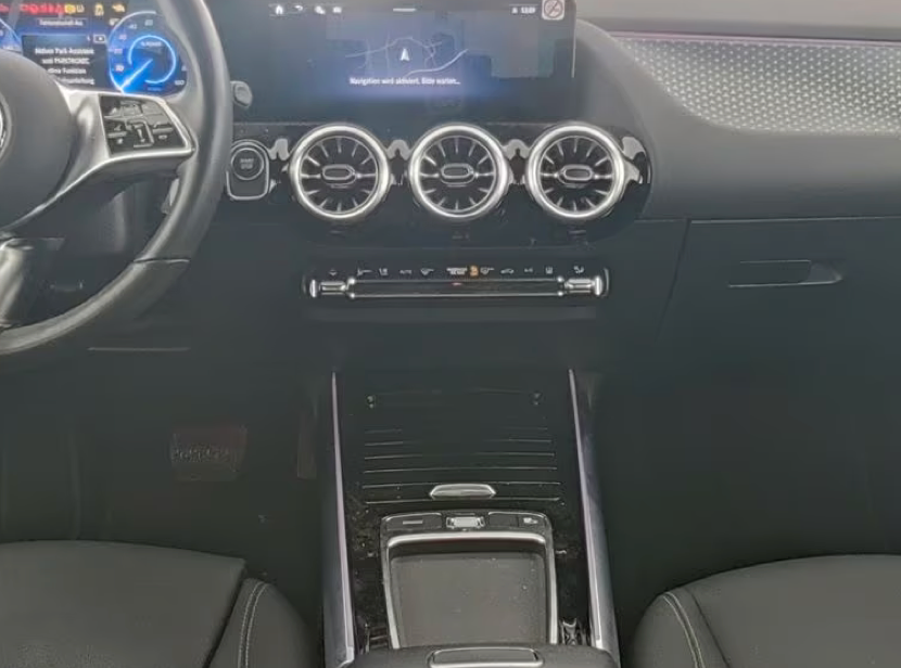 Mercedes EQA250+ Progressive Advance 5d