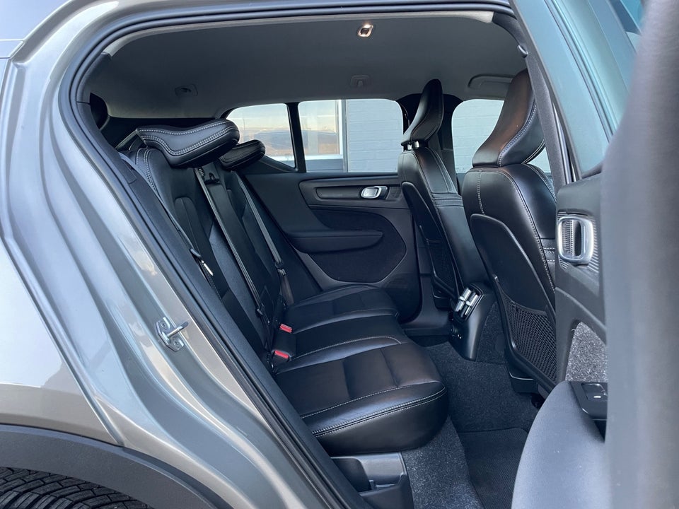 Volvo XC40 1,5 T5 ReCharge Inscription aut. 5d