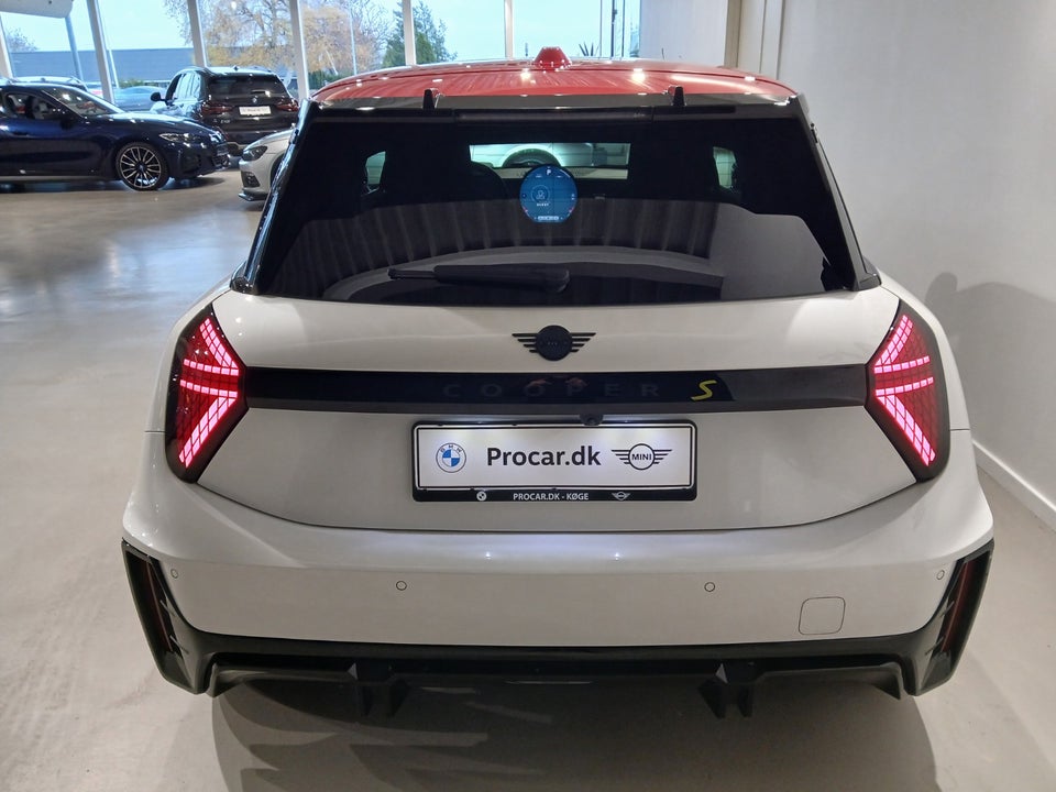 MINI Cooper SE JCW Trim M 3d