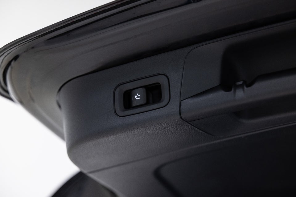 Mercedes EQB250+ AMG Advance 5d