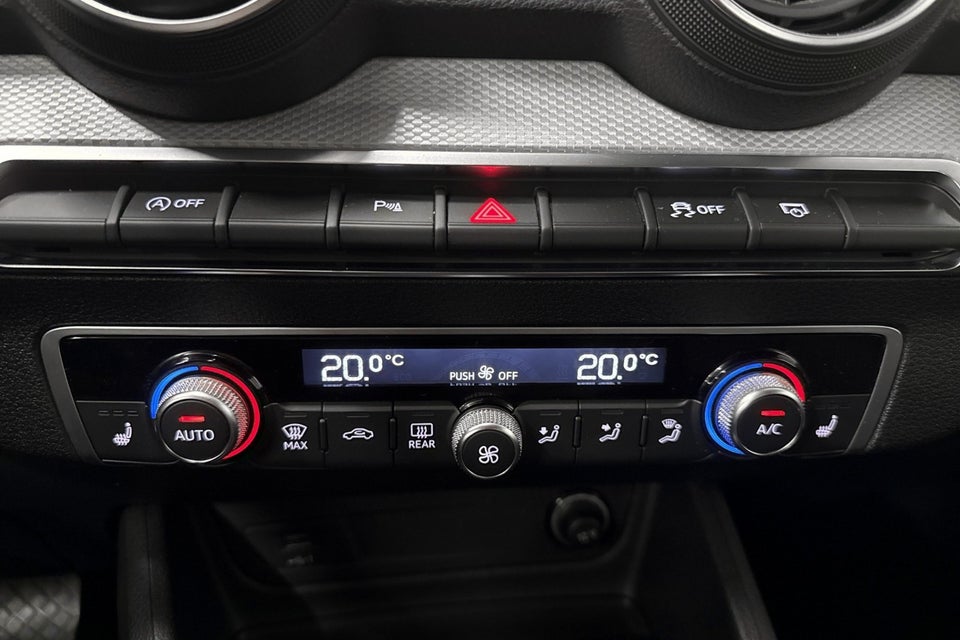 Audi Q2 35 TFSi Prestige S-tr. 5d