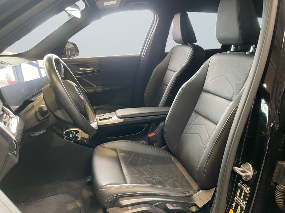 BMW iX1 eDrive20 X-Line 5d