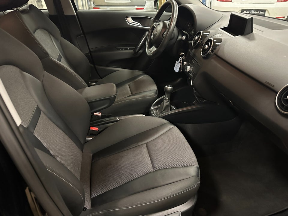 Audi A1 1,2 TFSi 86 Ambition Sportback 5d