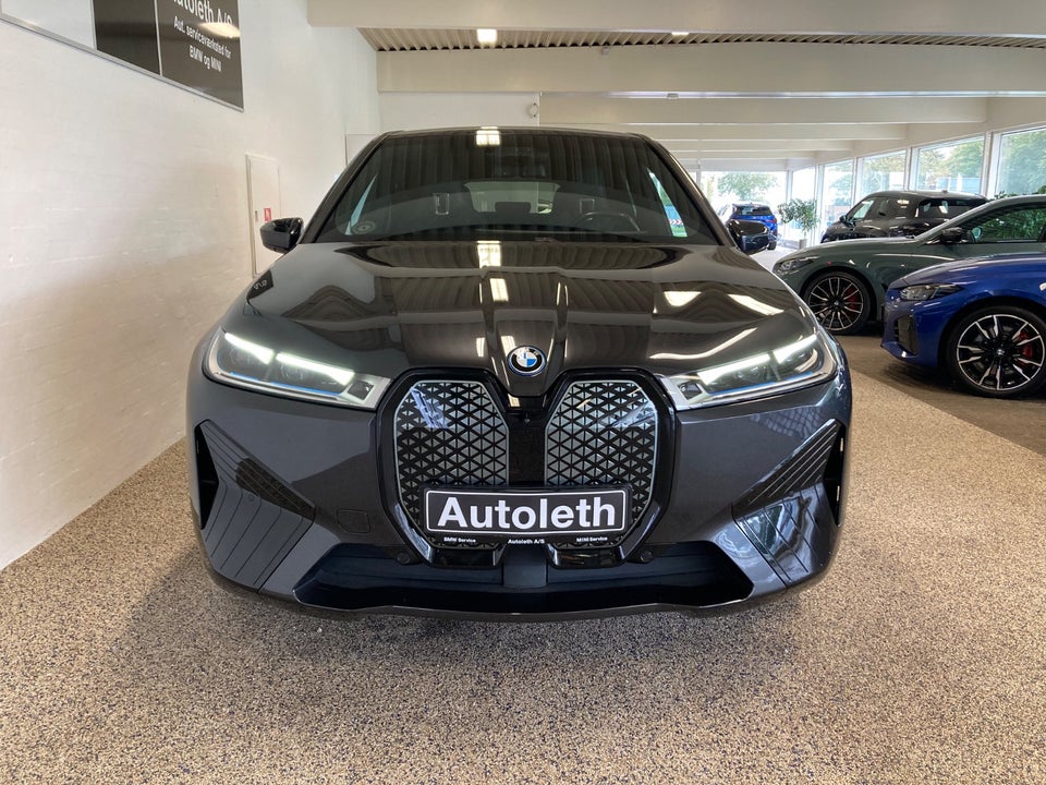 BMW iX xDrive40 Sport 5d