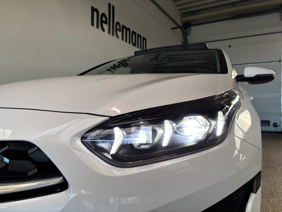 Kia Ceed 1,6 PHEV Upgrade SW DCT 5d