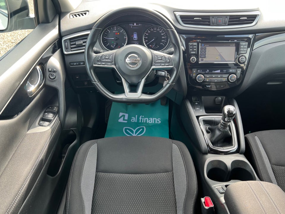 Nissan Qashqai 1,5 dCi 110 N-Connecta 5d