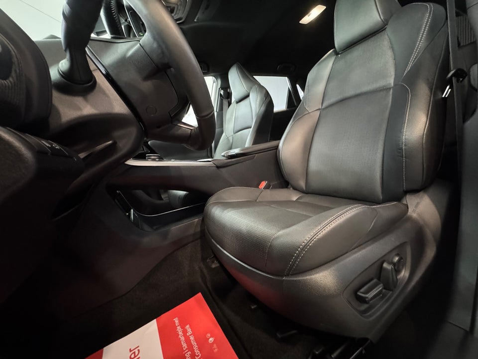 Toyota bZ4X Executive AWD 5d