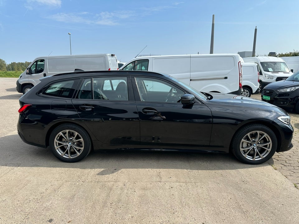 BMW 330e 2,0 Touring Sport Line aut. 5d