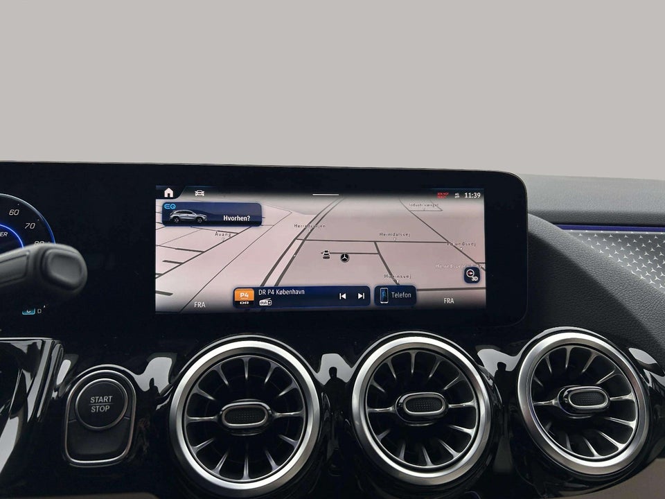 Mercedes EQA300 Progressive Advance 4Matic 5d