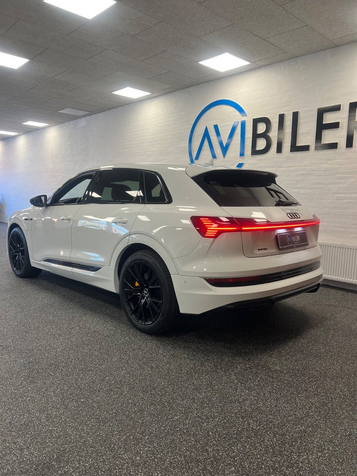 Audi e-tron 55 Black Edition S-line quattro 5d