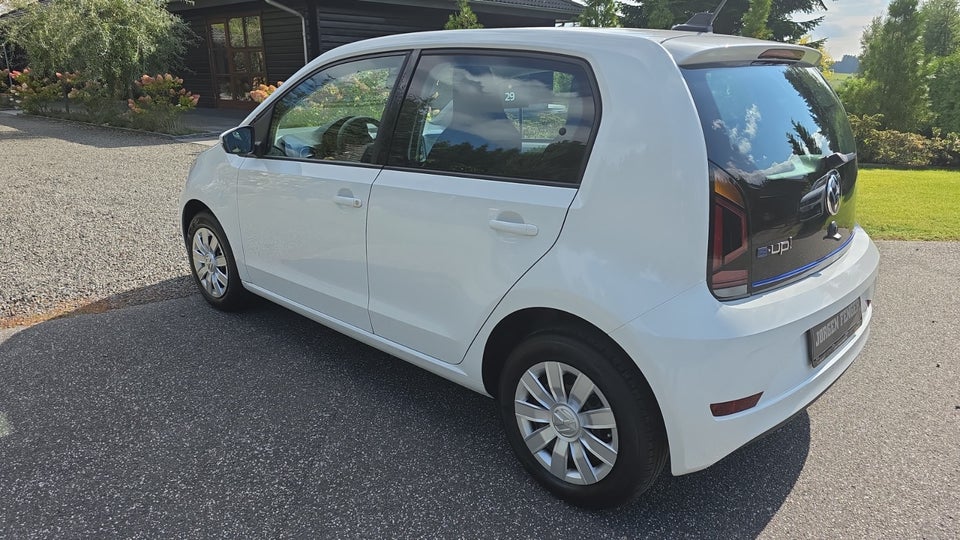 VW e-Up! Move Up! 5d