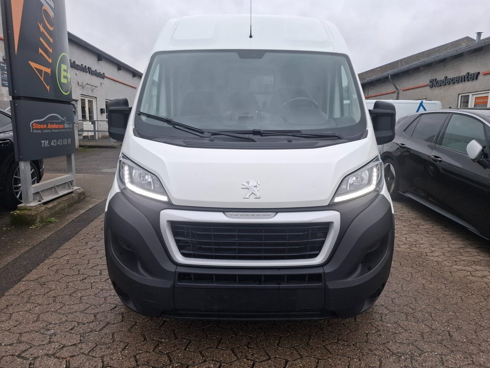 Peugeot Boxer 333 2,2 BlueHDi 165 L3H2 Premium