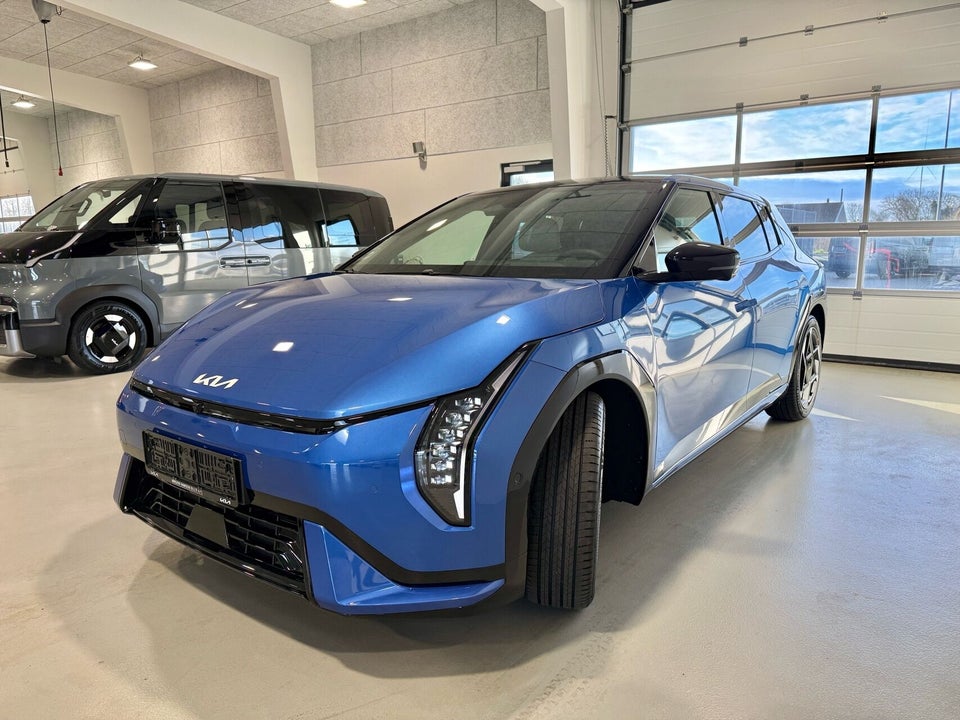 Kia EV4 81 Long Range GT-Line 5d