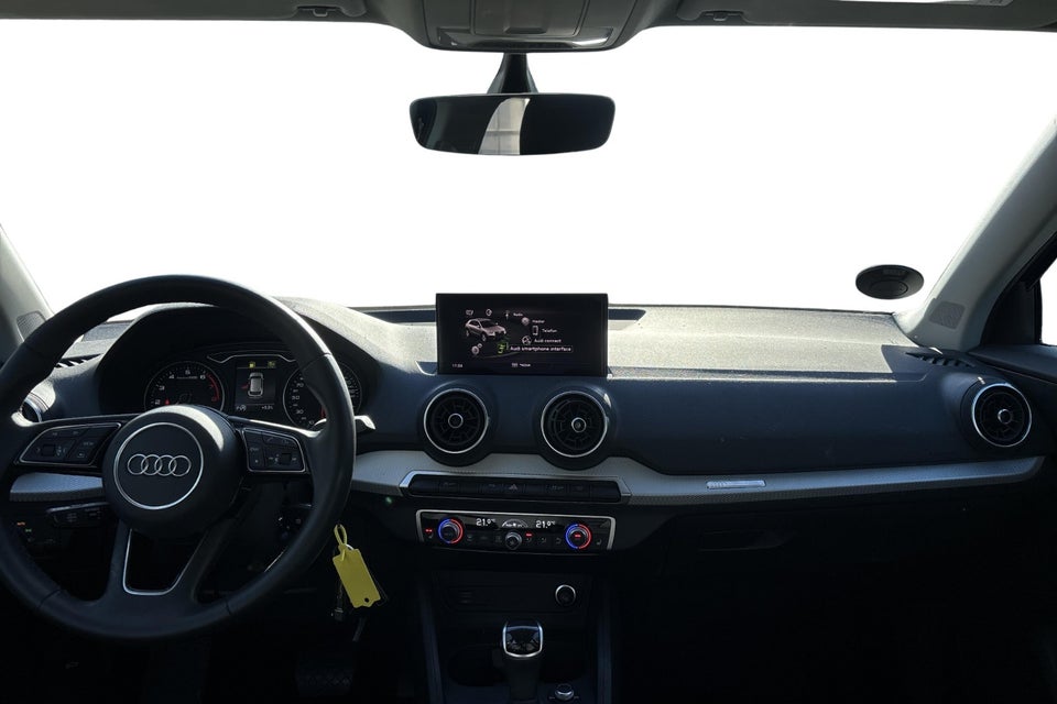 Audi Q2 35 TFSi Prestige S-tr. 5d