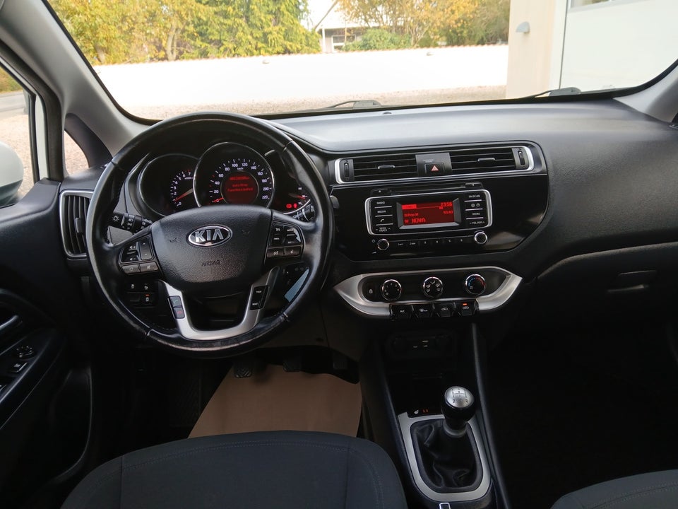 Kia Rio 1,2 CVVT Attraction 5d