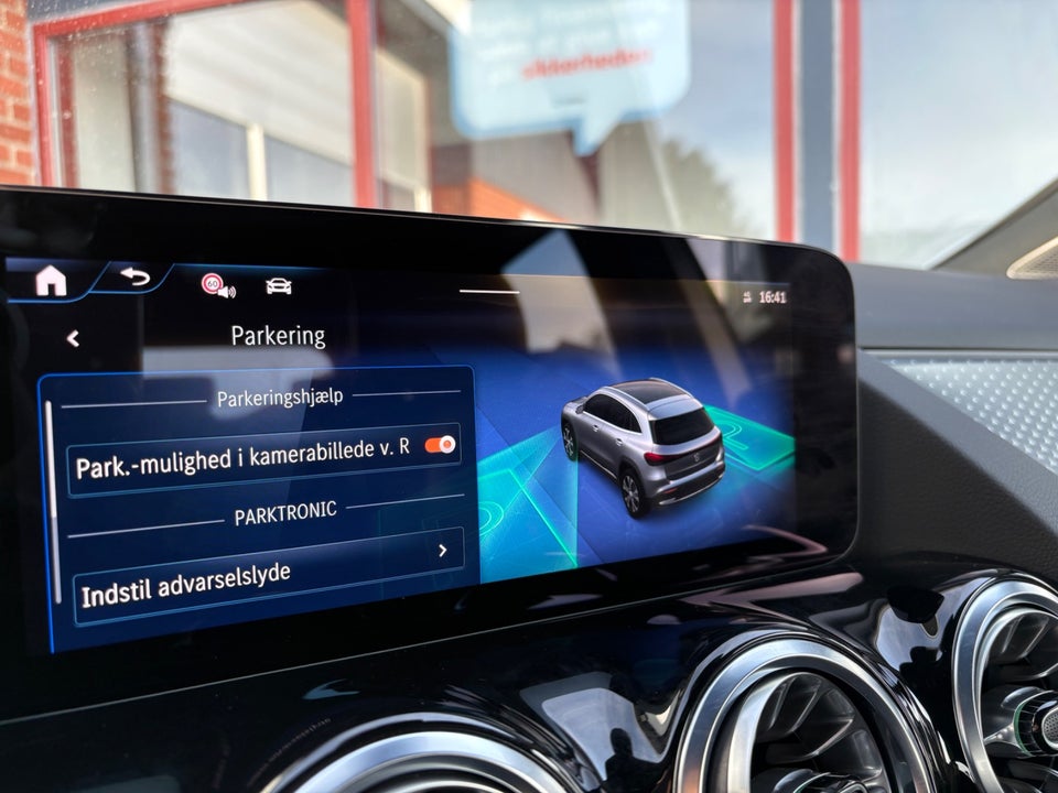 Mercedes EQA250 Progressive 5d