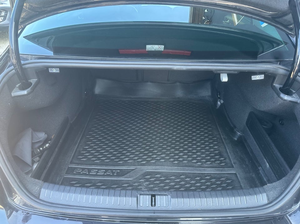 VW Passat 1,4 TSi 150 High+ DSG 4d