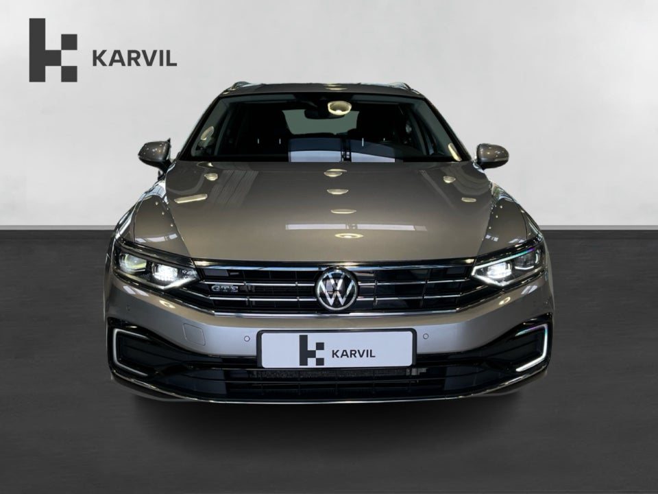 VW Passat 1,4 GTE High Variant DSG 5d