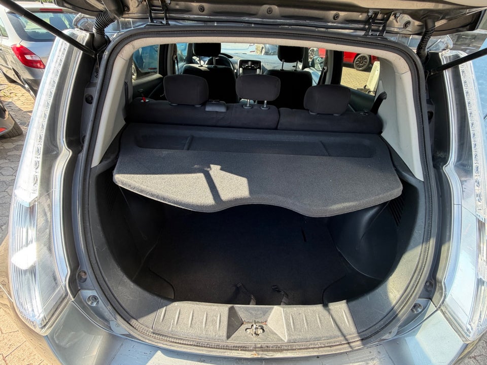 Nissan Leaf 24 Acenta 5d