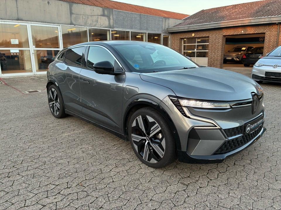 Renault Megane E-Tech 60 Iconic 5d