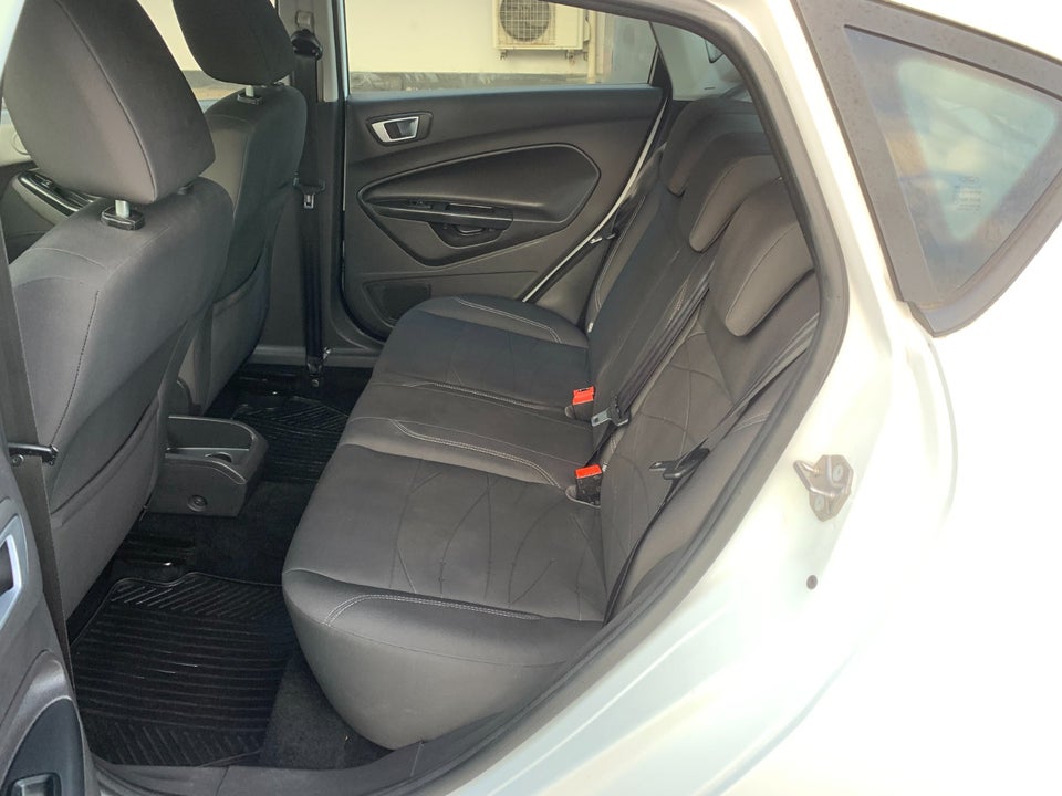 Ford Fiesta 1,0 65 Titanium 5d