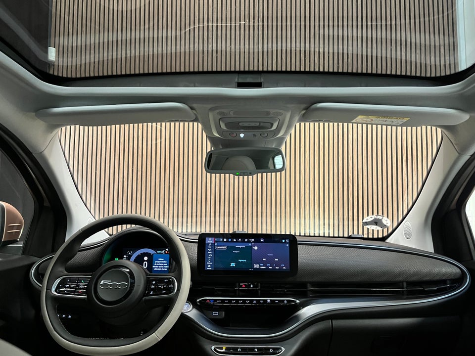 Fiat 500e 42 la Prima Sky 3d