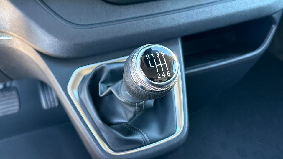 Renault Trafic 2,0 dCi 130 L2H1 Tekno