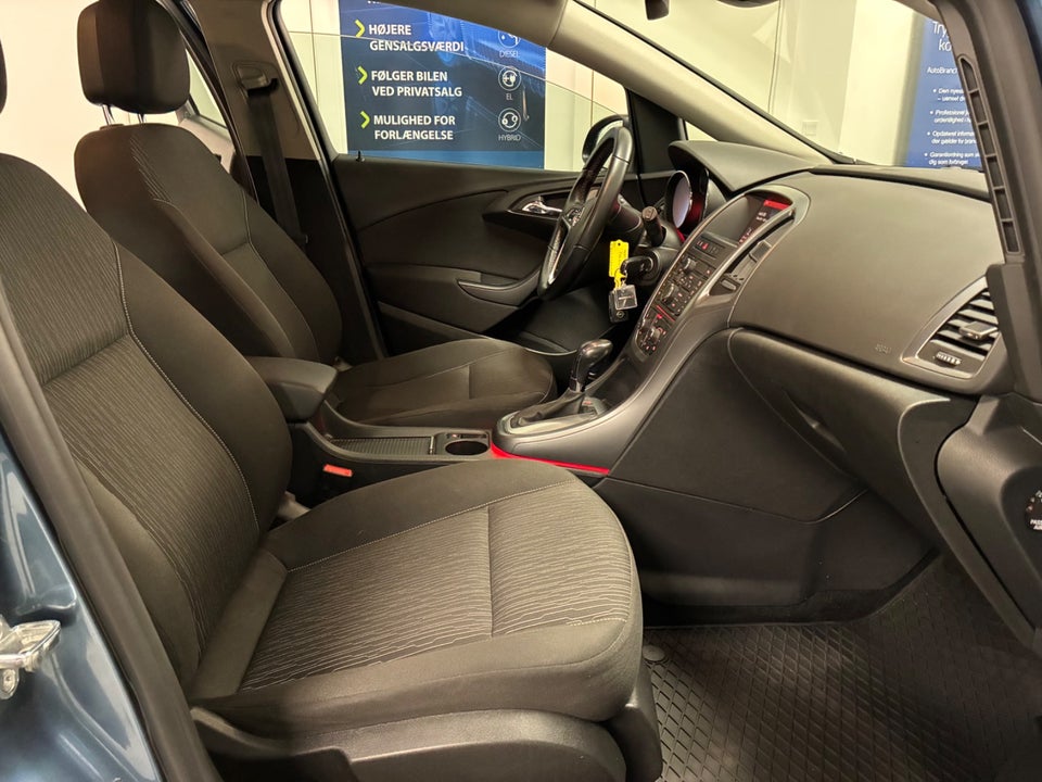 Opel Astra 1,4 T 140 Enjoy Sports Tourer aut. 5d