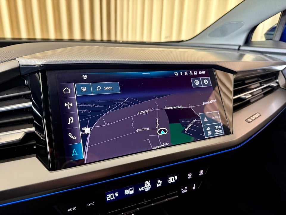 Audi Q4 e-tron 40 Attitude 5d