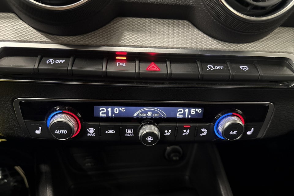 Audi Q2 35 TFSi Prestige S-tr. 5d