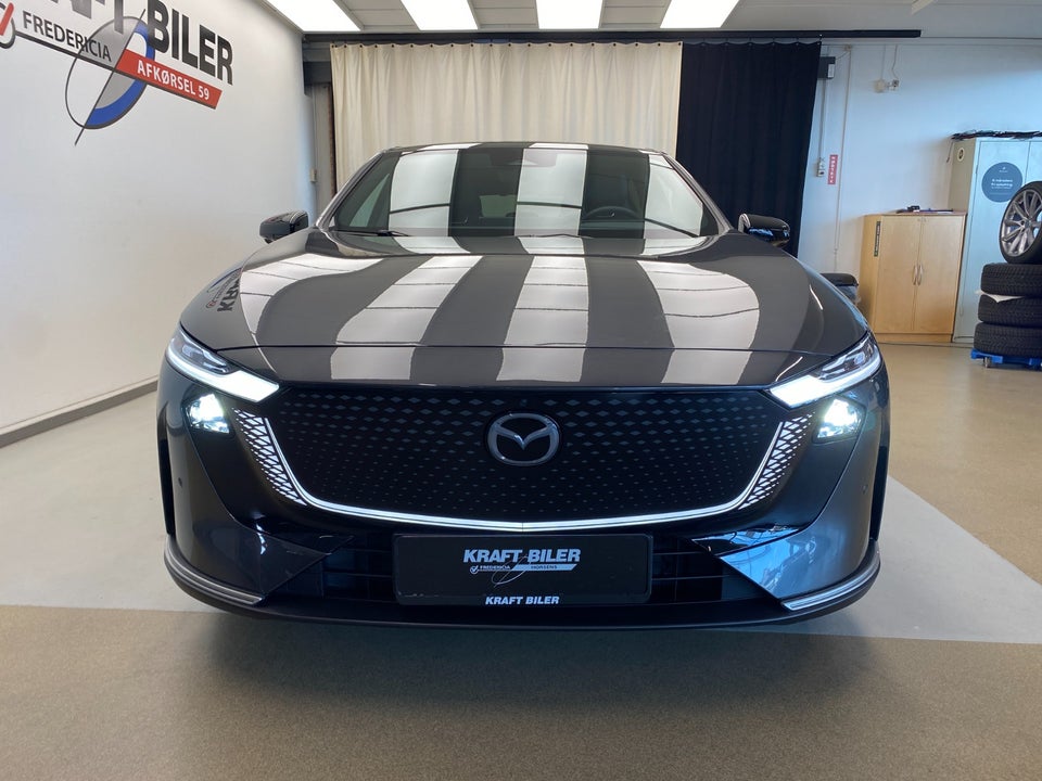 Mazda 6e Takumi 5d