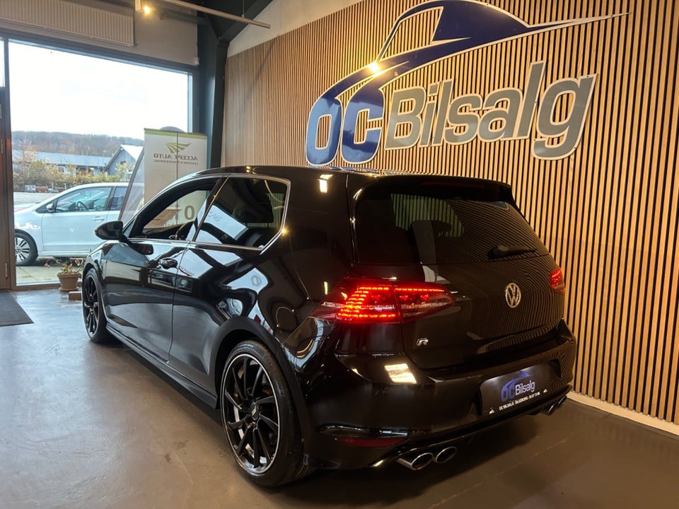 VW Golf VII 2,0 R DSG 4Motion BMT 5d