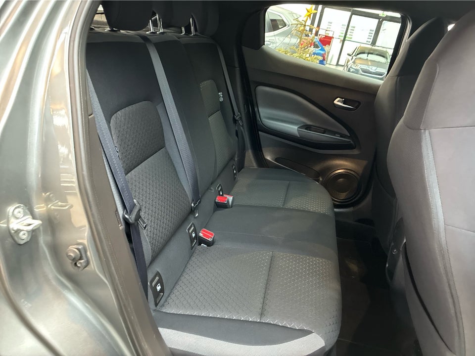 Nissan Juke 1,0 Dig-T 117 Tekna 5d