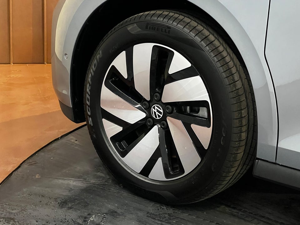 VW ID.Buzz 86 Pro 7prs LWB 5d