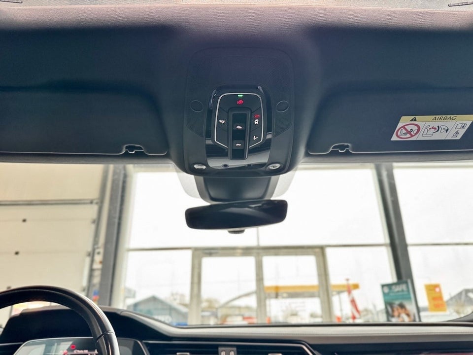 Audi Q8 e-tron 55 Prestige Sportback quattro 5d