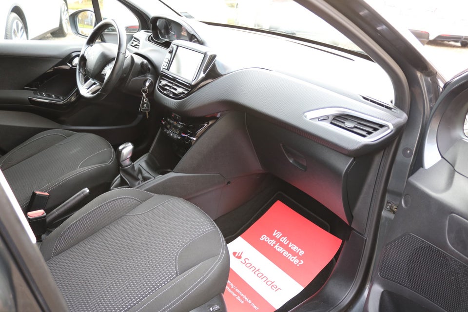 Peugeot 208 1,6 BlueHDi 100 Desire 5d