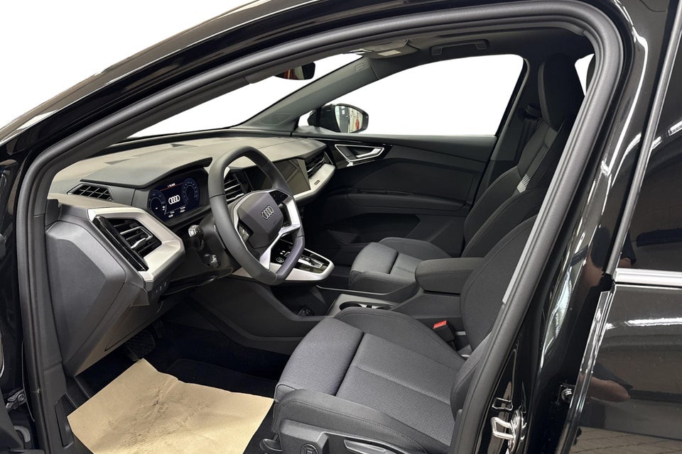 Audi Q4 e-tron 45 S-line Edition 5d