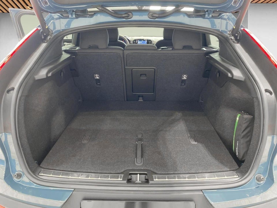 Volvo C40 ReCharge Twin Plus 5d