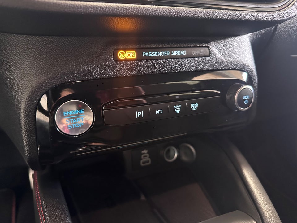 Ford Kuga 2,5 PHEV ST-Line X CVT 5d