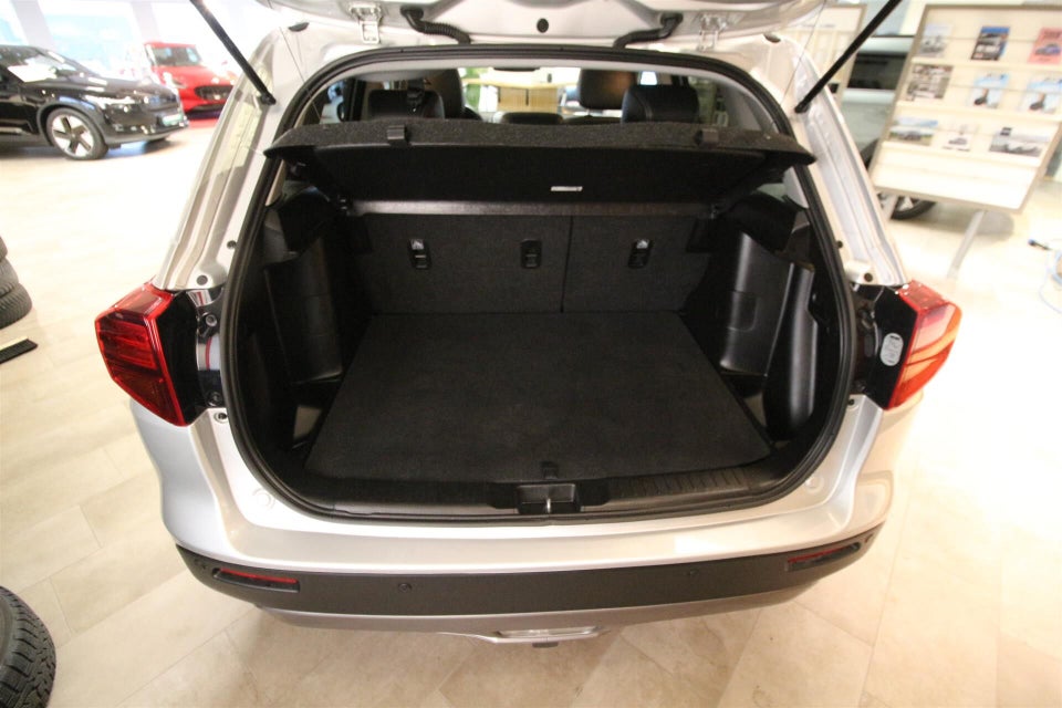 Suzuki Vitara 1,0 Boosterjet Adventure Hit 5d