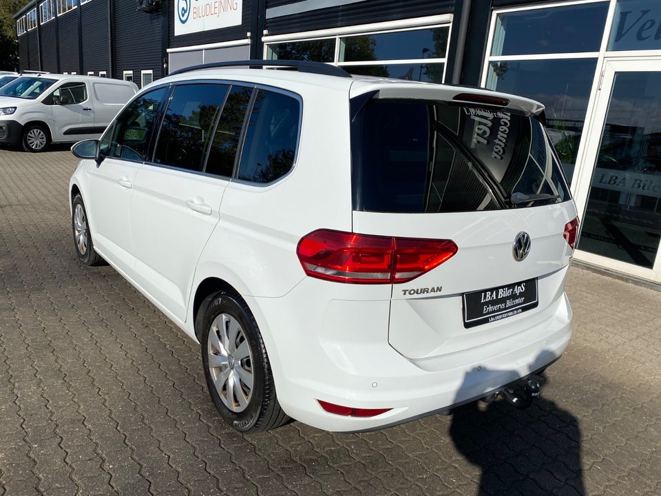 VW Touran 1,6 TDi 115 Comfortline Van 5d