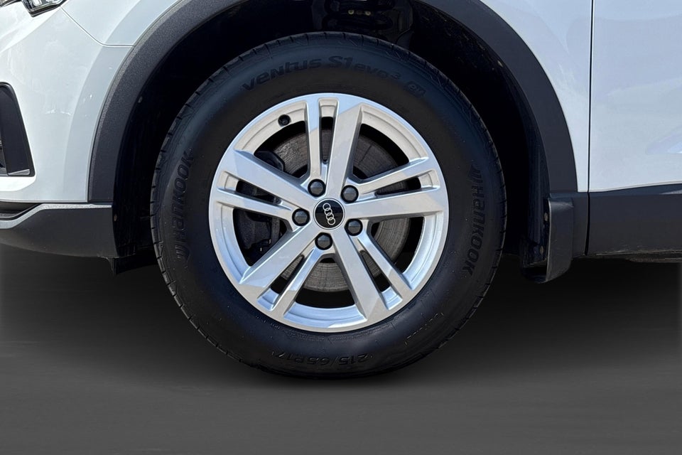 Audi Q3 45 TFSi e Attitude plus S-tr. 5d