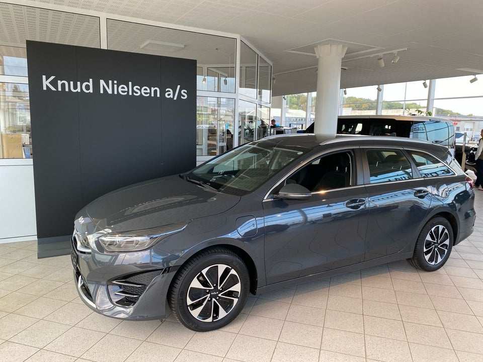 Kia Ceed 1,6 PHEV Prestige SW DCT 5d