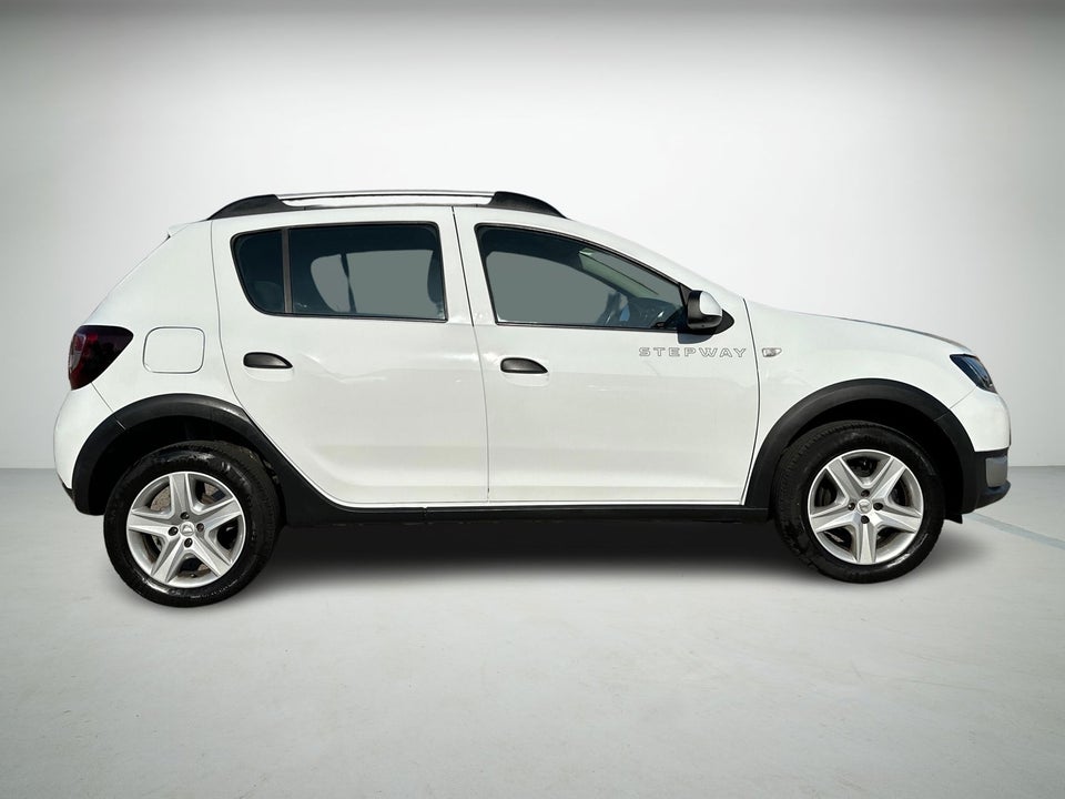 Dacia Sandero Stepway 0,9 TCe 90 Prestige Easy-R 5d