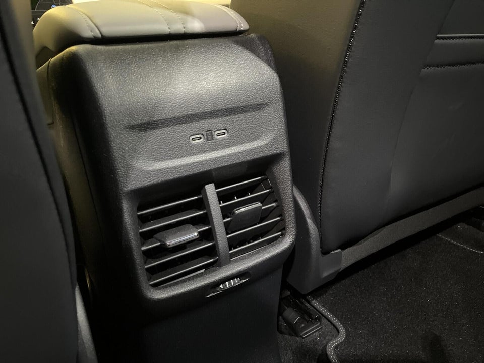 Ford Explorer 82 Select Extended Range 5d